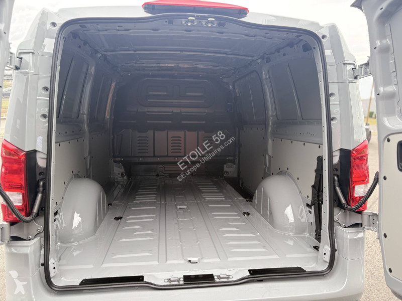 Furgoneta Mercedes VITO FOURGON 114 CDI LONG...