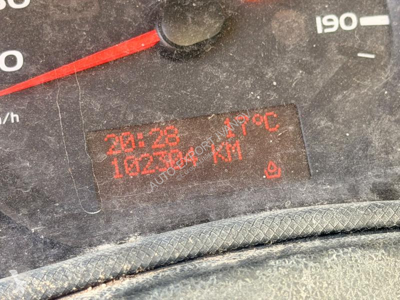 Furgoneta Nissan