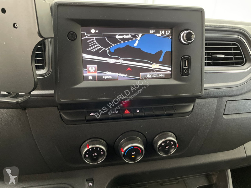 Furgoneta Renault T35 2.3 dCi 135 L2H3