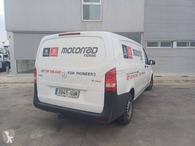 Autoutilitară Mercedes