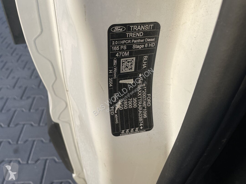 Autoutilitară Ford