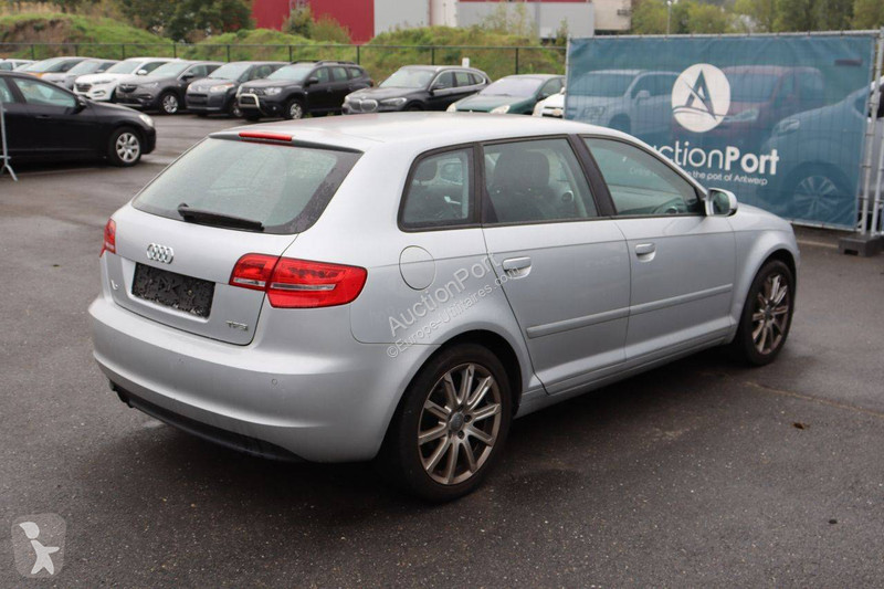 Furgoneta Audi