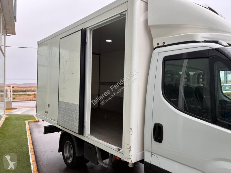 Furgoneta Iveco  35C16H3.0