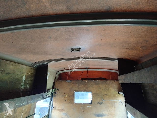 Furgoneta Iveco 35.8