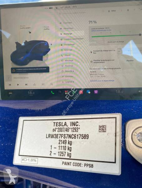 Véhicule utilitaire Tesla