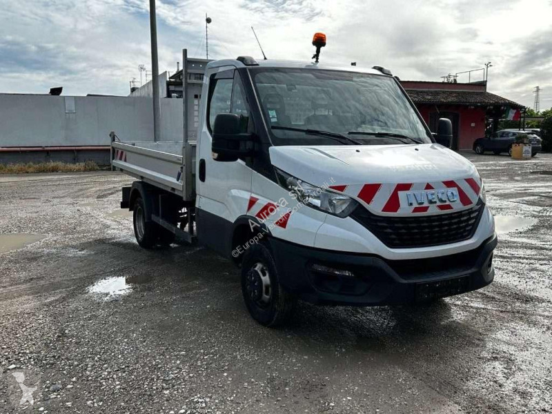 عربة نفعية Iveco DAILY 35.140 RIBALTABILE