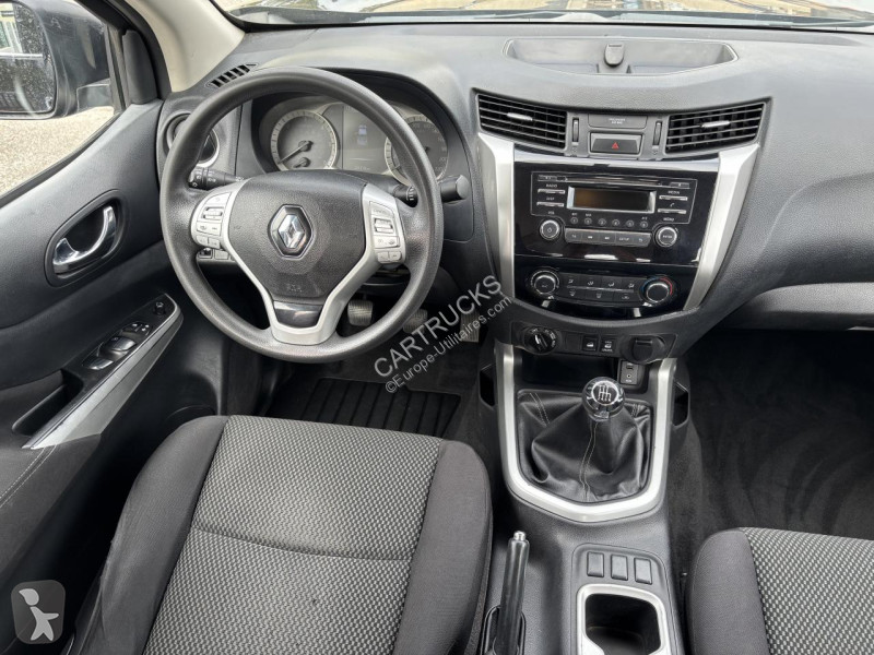 Véhicule utilitaire Renault 2.3 dCi 160 Life
