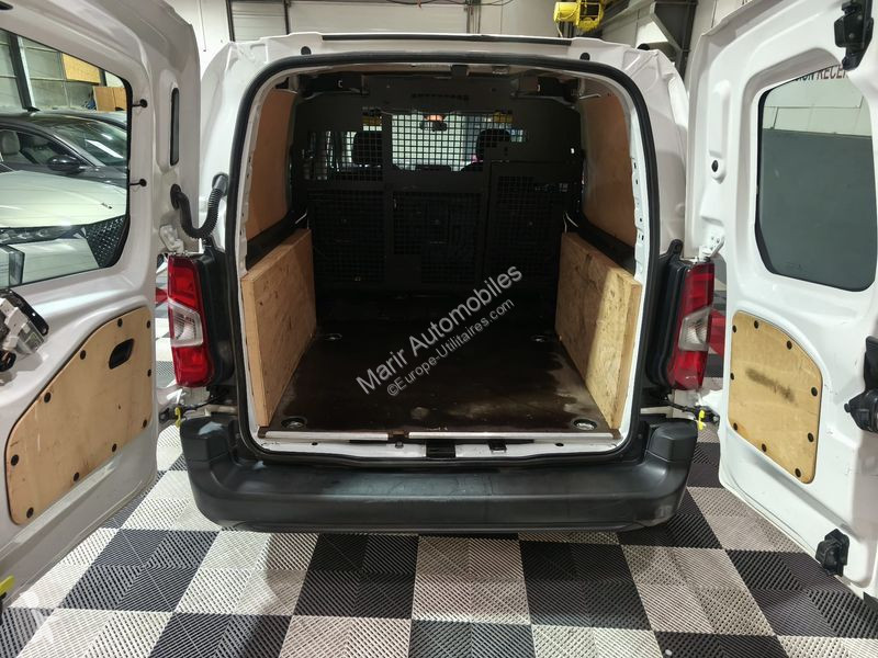 Véhicule utilitaire Citroën BERLINGO VAN