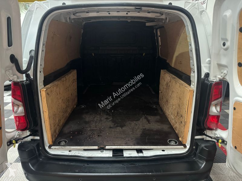 Véhicule utilitaire Citroën BERLINGO VAN