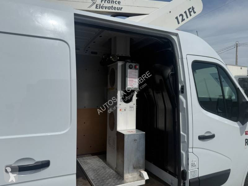 Furgoneta Renault 2.3 DCI 145