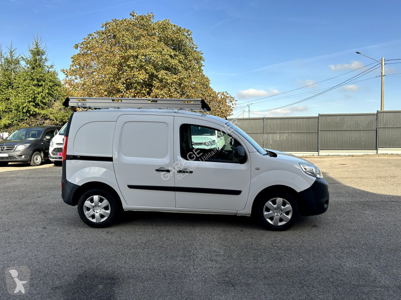 Лекотоварен автомобил Renault 1.5 dci Grand...
