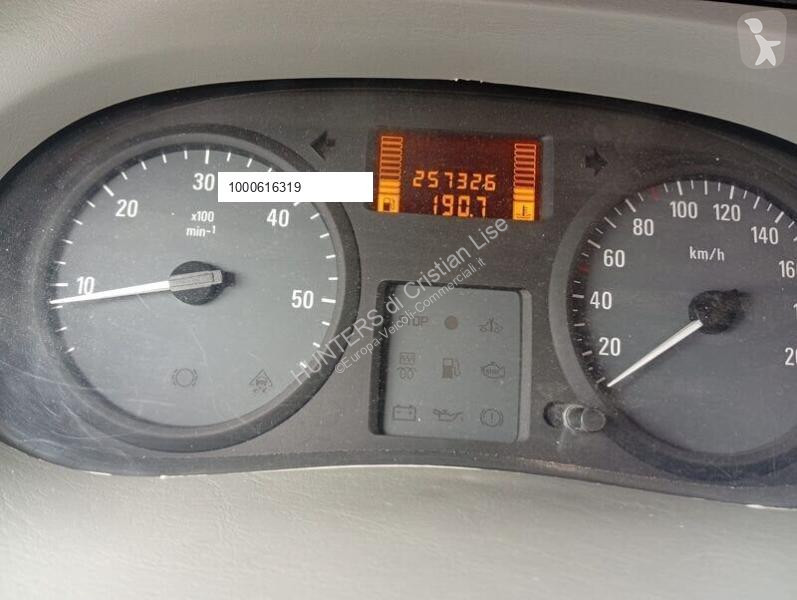 Autoutilitară Opel