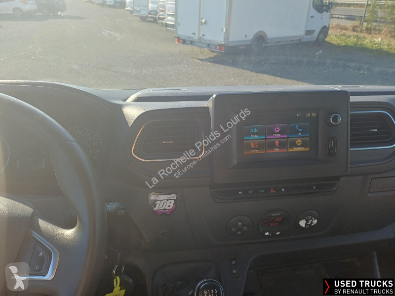 Autoutilitară Renault