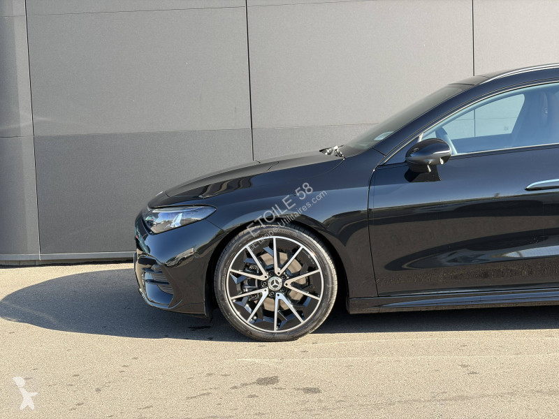 Véhicule utilitaire Mercedes CLA Shooting Brake...
