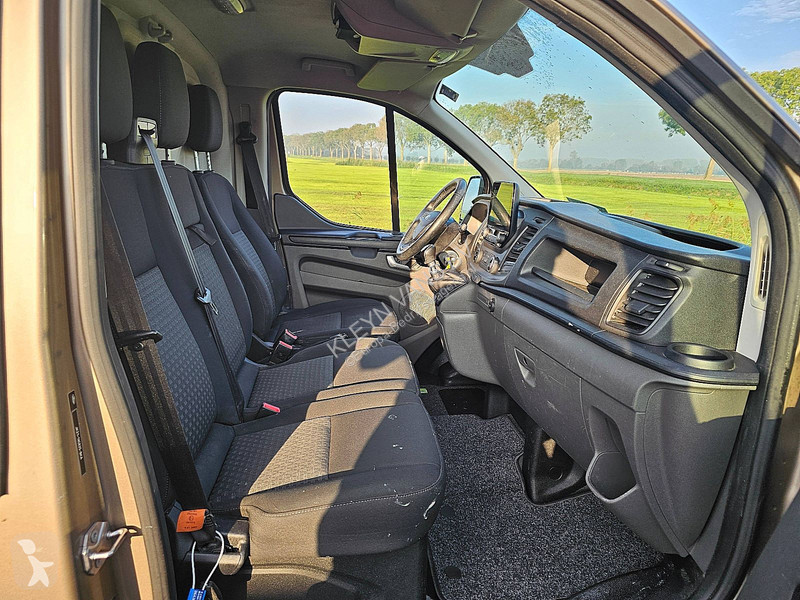Véhicule utilitaire Ford 2.0 ac EURO6 resteel