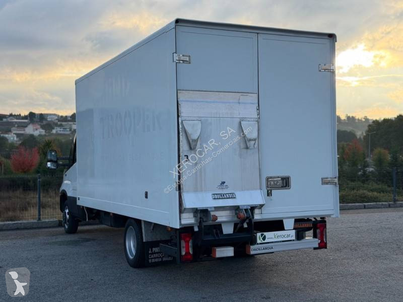Véhicule utilitaire Iveco