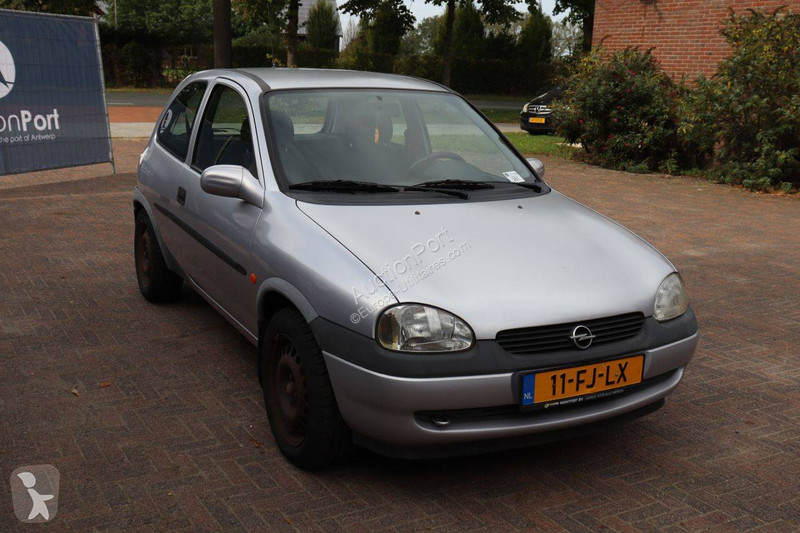 Véhicule utilitaire Opel
