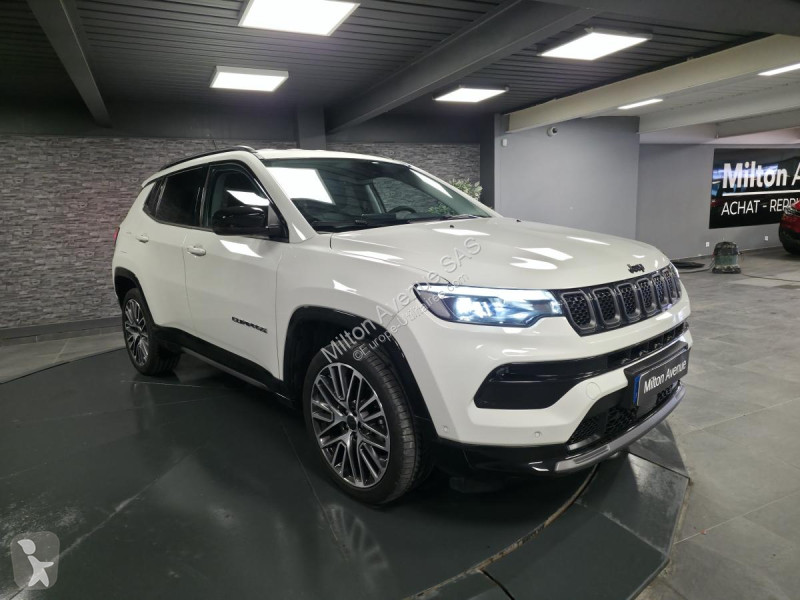 Véhicule utilitaire Jeep COMPASS 1.5 Turbo T4...