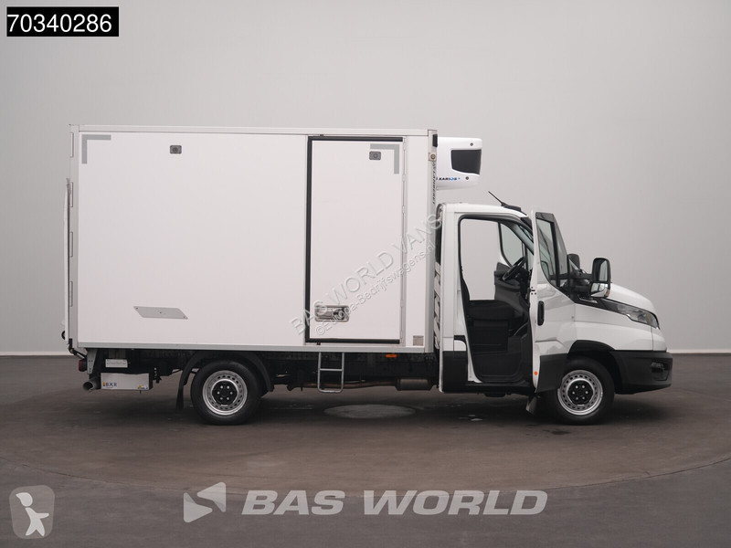 Užitkové vozidlo Iveco 35S16 Automaat Laadklep...