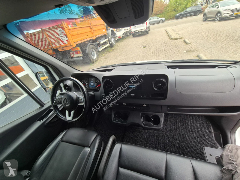 Véhicule utilitaire Mercedes 316 CDI/ L2H1/Aut/...