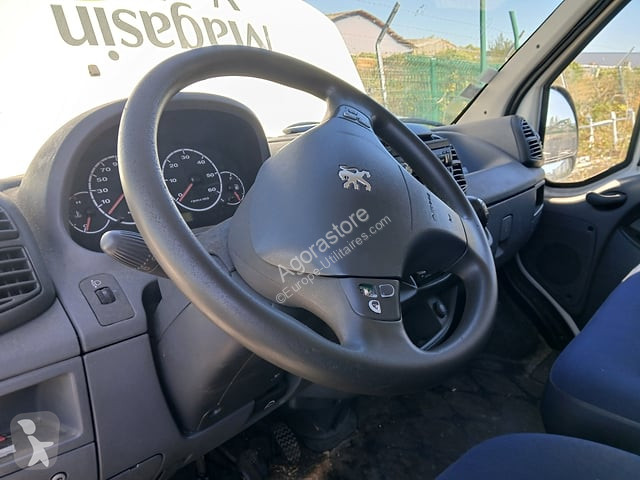 Véhicule utilitaire Peugeot BOXER