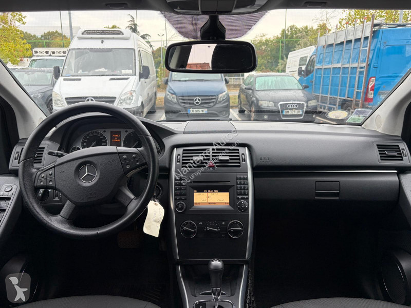 Véhicule utilitaire Mercedes CLASSE B 180 CDI...