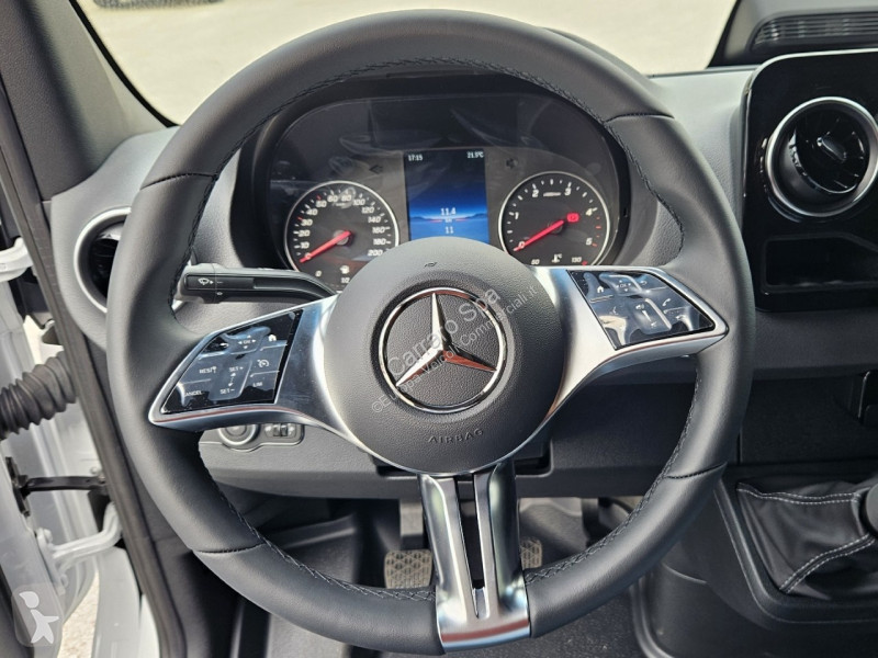 Véhicule utilitaire Mercedes Furgone Traz. Post