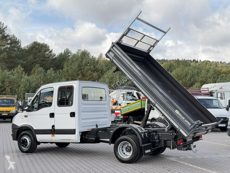 Véhicule utilitaire Iveco 70C18 V H