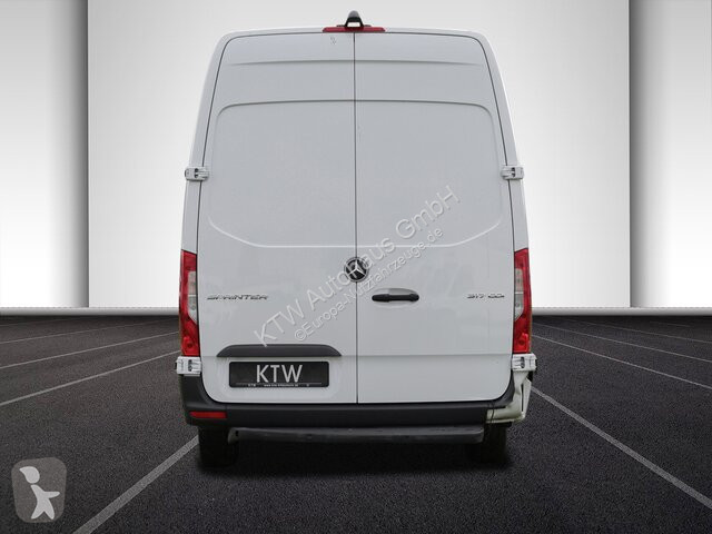 Mercedes Sprinter 317...