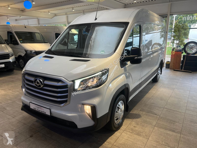 Véhicule utilitaire Maxus 9...
