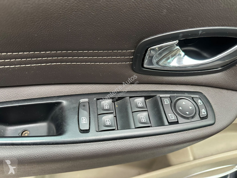 Véhicule utilitaire Renault SCENIC III TOIT...