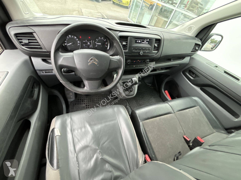 Véhicule utilitaire Citroën JUMPY FGN M BLUEHDI...