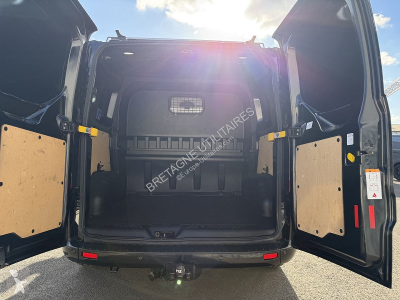 Varevogn Ford TRANSIT CUSTOM FG 320 L1H1 2.0...
