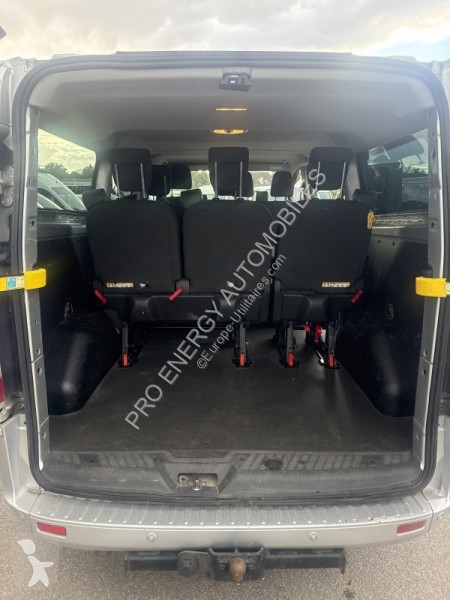 Véhicule utilitaire Ford TRANSIT CUSTOM KOMBI...