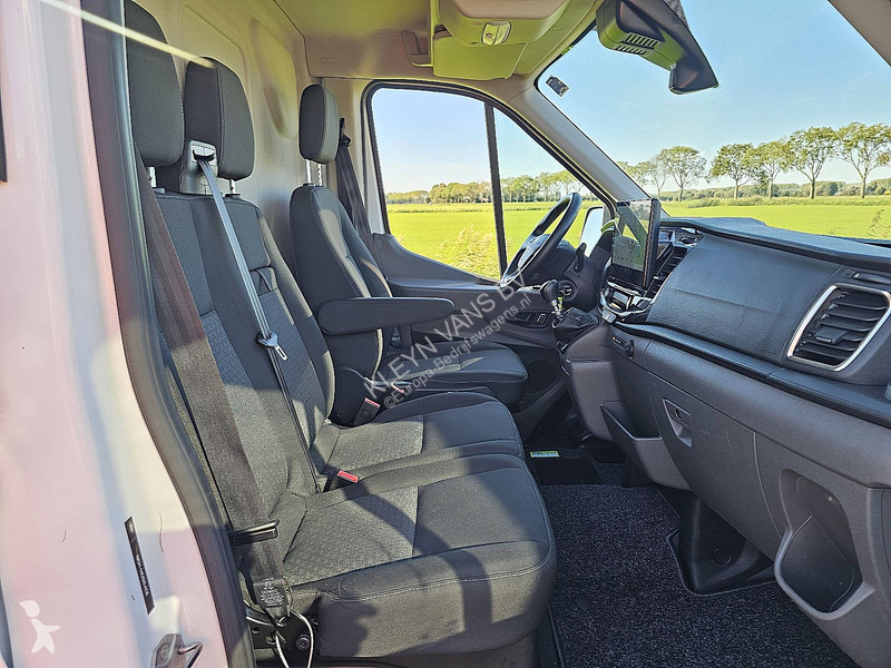 Véhicule utilitaire Ford 2.0 L3H3 RWD Airco...