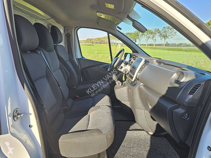 Véhicule utilitaire Renault 2.0 DCI L2...