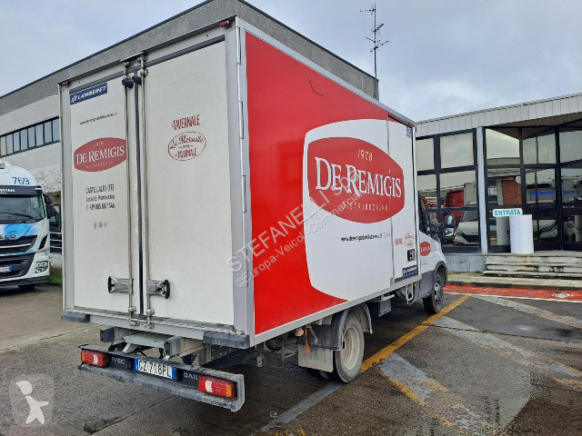 Véhicule utilitaire Iveco DAILY 35C16H3.0...