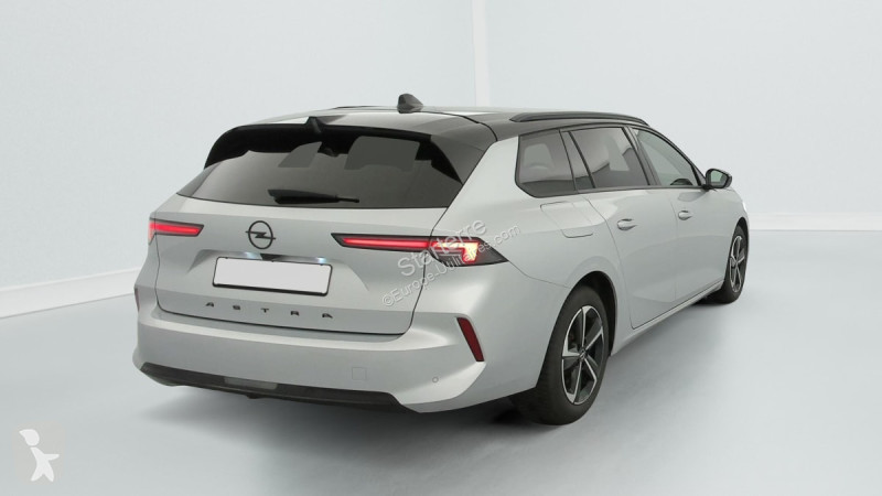 Opel Sports Tourer Transporter