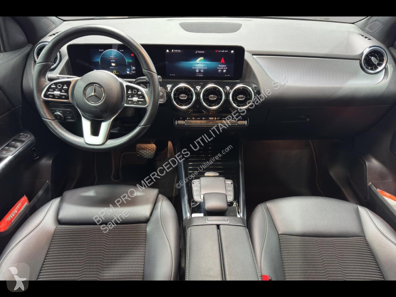 Véhicule utilitaire Mercedes GLA 250 e...