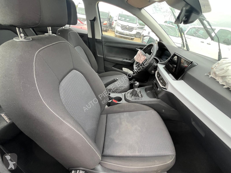 Véhicule utilitaire Seat 1.0 TSi 95 / GP463