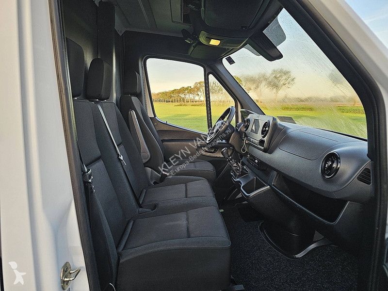Véhicule utilitaire Mercedes 315 L2H2 BI-TEMP...