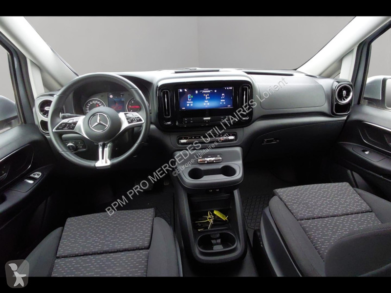 Véhicule utilitaire Mercedes Fg 119 CDI Mixto...