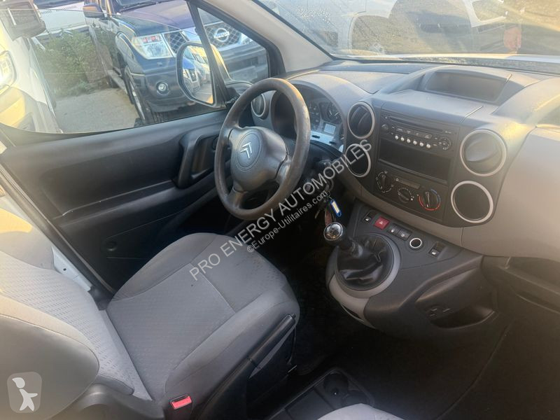 Véhicule utilitaire Citroën BERLINGO 625KG...