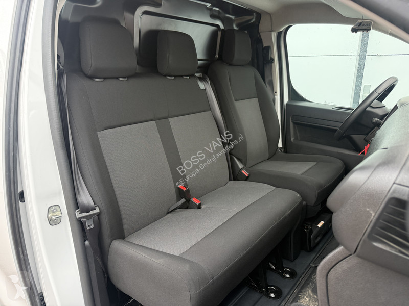 Véhicule utilitaire Opel e 75kWh 136PK e-