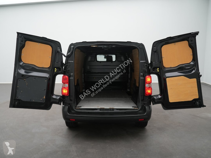 Véhicule utilitaire Toyota ProAce 145pk ProAce