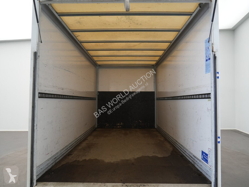 Véhicule utilitaire Iveco 35S14