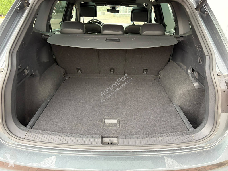 Véhicule utilitaire Volkswagen Allspace 2.0TSI...