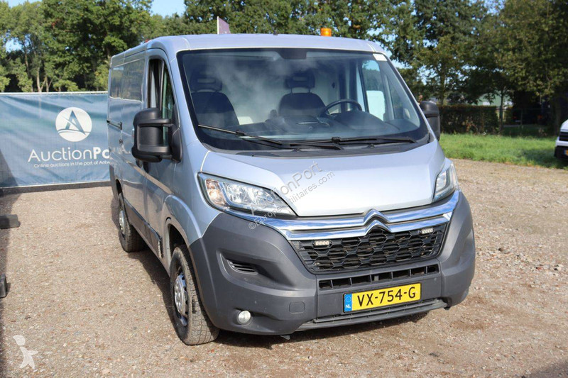 Véhicule utilitaire Citroën 4x4