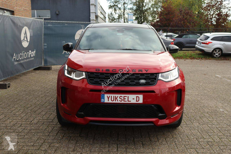 Véhicule utilitaire Land Rover D180 Sport