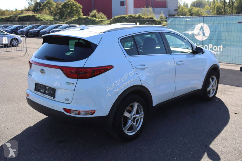 Véhicule utilitaire KIA